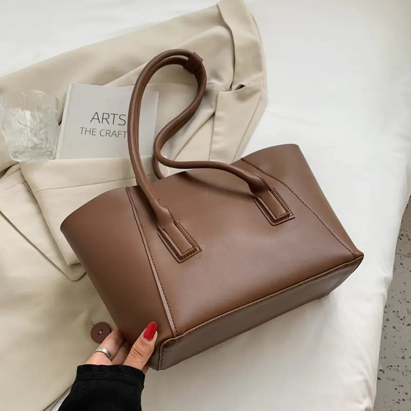 Symmetry Luxe™ Urban Sculpt Tote